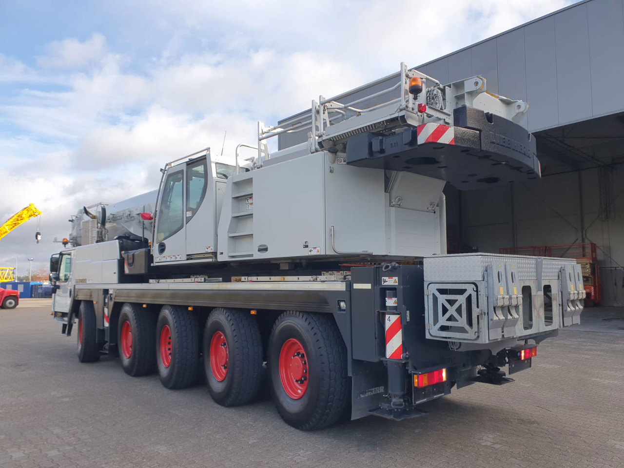 Liebherr LTM 1095-5.1 - Mobile crane: picture 4 Liebherr LTM 1095-5.1 - Mobile crane: picture 4