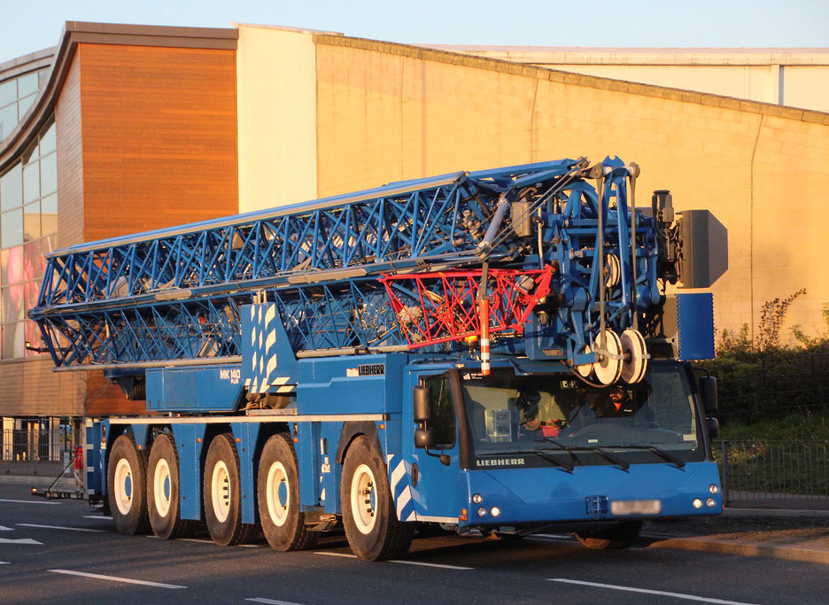 Liebherr MK 140 Plus - Tower crane: picture 1 Liebherr MK 140 Plus - Tower crane: picture 1