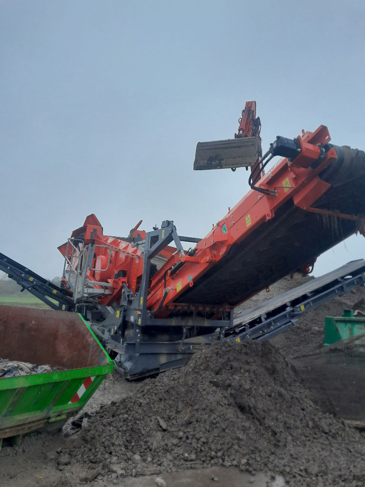 Terex Finlay 883+ - Screener: picture 4 Terex Finlay 883+ - Screener: picture 4