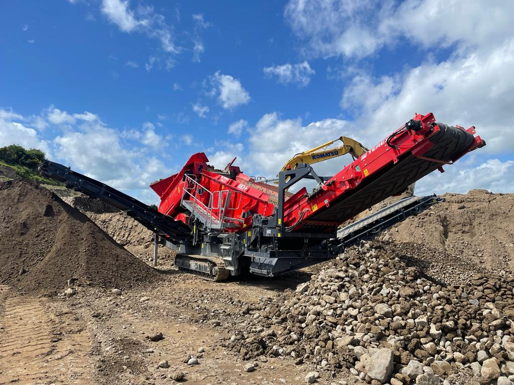 Terex Finlay 883+ - Screener: picture 1 Terex Finlay 883+ - Screener: picture 1