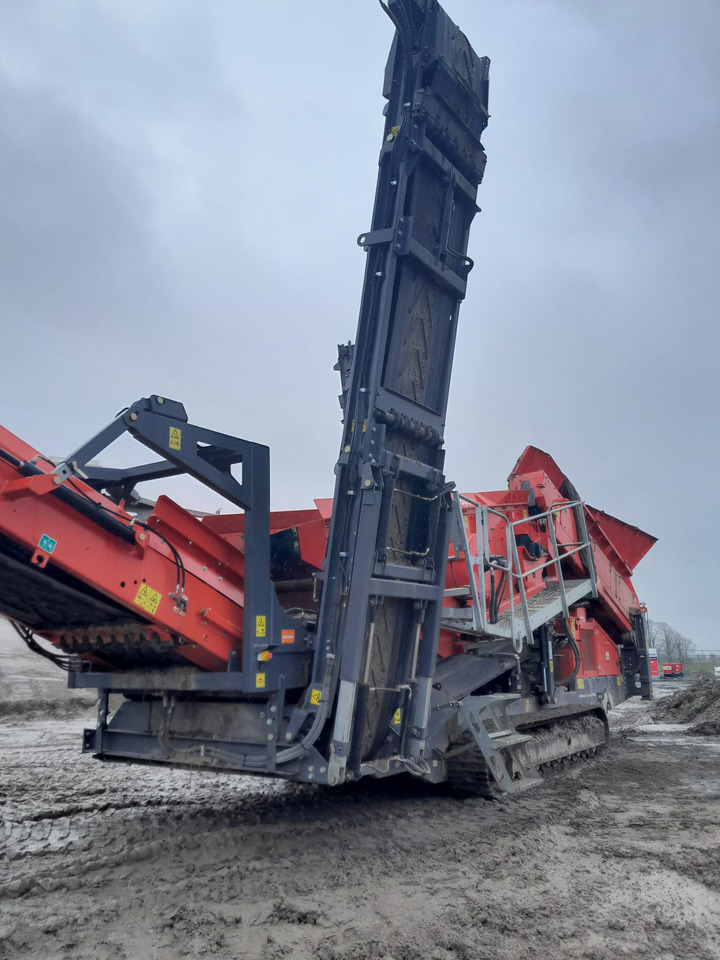 Terex Finlay 883+ - Screener: picture 3 Terex Finlay 883+ - Screener: picture 3