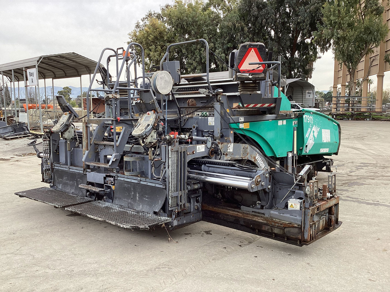 Vogele Vision 5203-2i - Asphalt paver: picture 4 Vogele Vision 5203-2i - Asphalt paver: picture 4