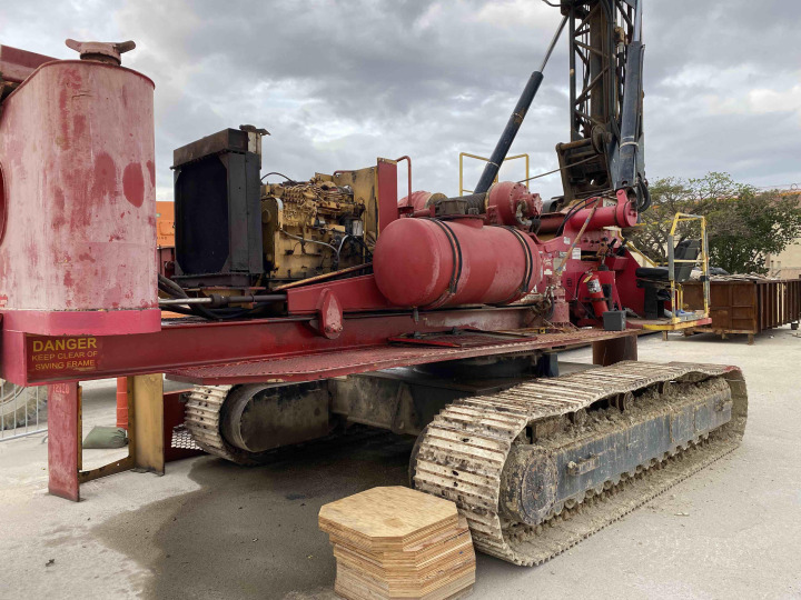 Watson 2500 - Pile driver: picture 2 Watson 2500 - Pile driver: picture 2
