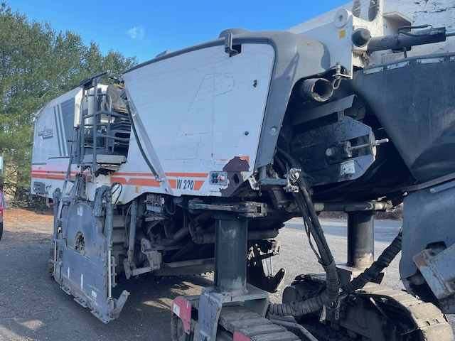 Wirtgen W 220 - Cold planer: picture 5 Wirtgen W 220 - Cold planer: picture 5