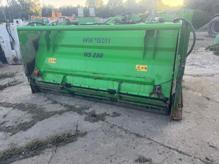 Wirtgen WS 250 - Soil stabilizer: picture 3 Wirtgen WS 250 - Soil stabilizer: picture 3