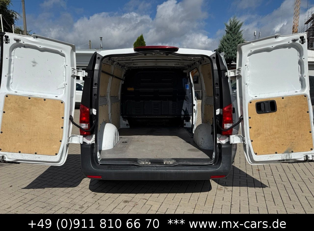 Small van Mercedes-Benz Vito 111 CDi lang Kasten Klima Tempomat 3 Sitze: picture 9