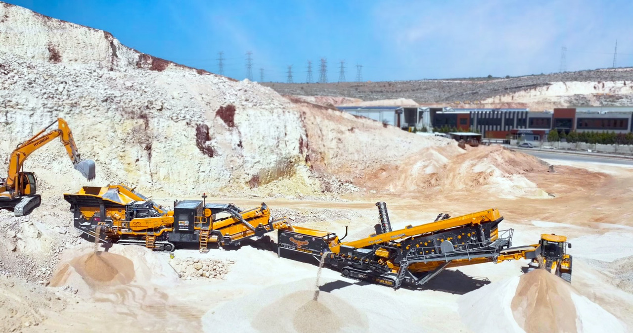 FABO FTI 130-S Mobile Crusher FTS 1560 Mobile Screen - Mobile crusher: picture 1 FABO FTI 130-S Mobile Crusher FTS 1560 Mobile Screen - Mobile crusher: picture 1