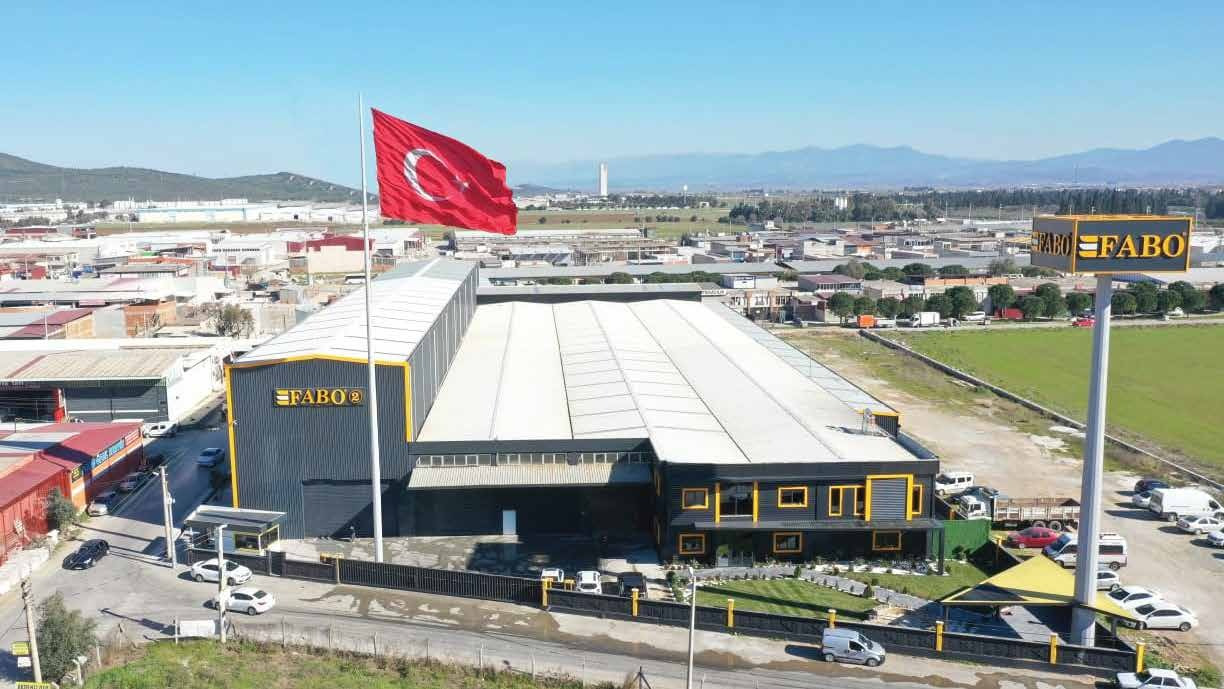 FABO Mobile crusher - Screener: picture 4 FABO Mobile crusher - Screener: picture 4