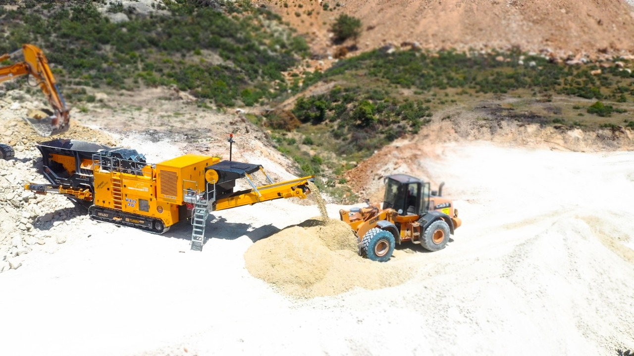 New Impact crusher FABO mobile impact crusher: picture 6
