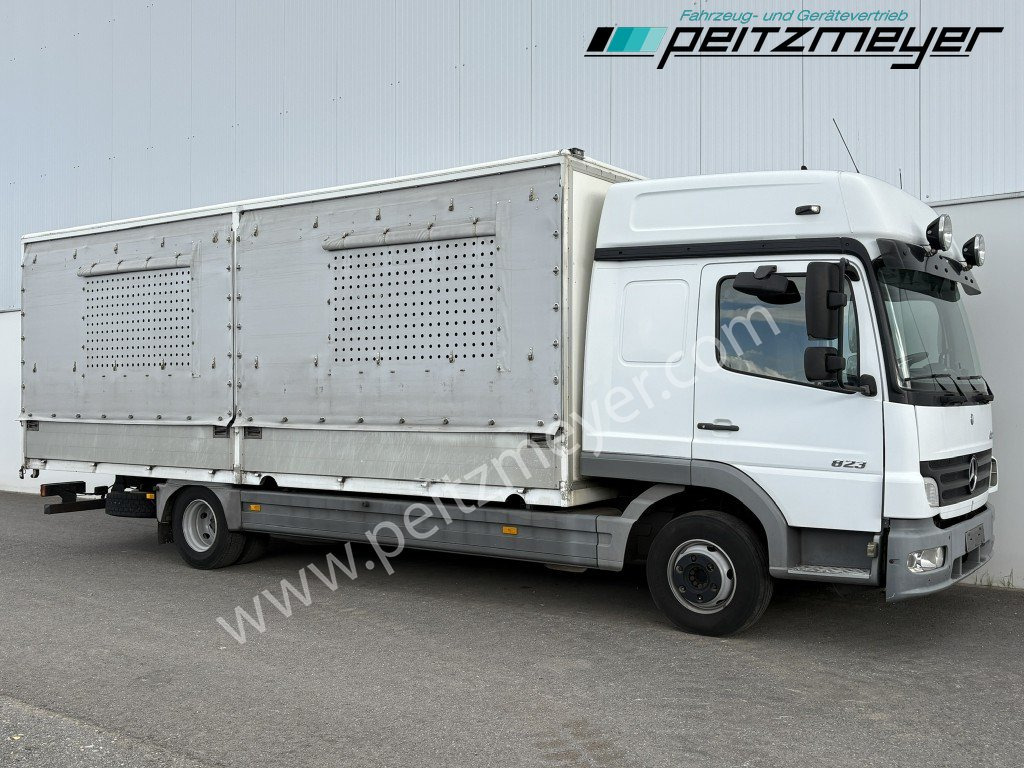 MERCEDES-BENZ Atego 823 L Geflügelpritsche L - Fahrerhaus, Klima, 2 x AHK - Box truck: picture 4 MERCEDES-BENZ Atego 823 L Geflügelpritsche L - Fahrerhaus, Klima, 2 x AHK - Box truck: picture 4