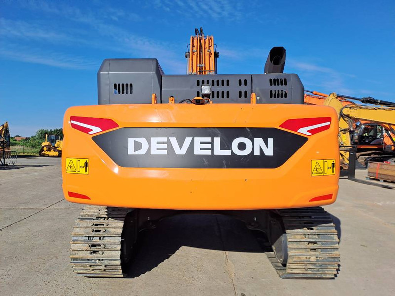 Develon DX300LC-7M - Crawler excavator: picture 3 Develon DX300LC-7M - Crawler excavator: picture 3