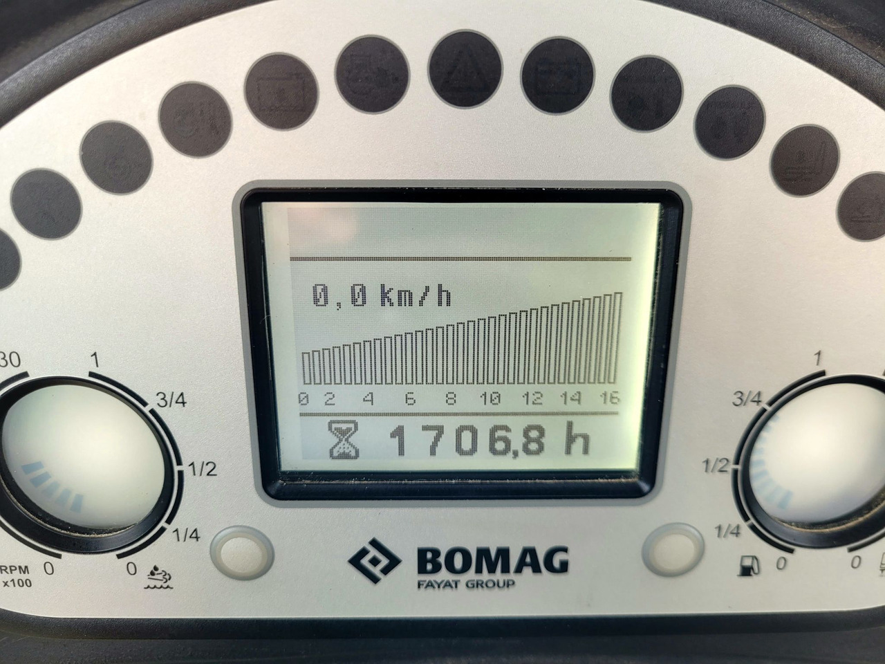Roller BOMAG BW145D-5 EPA: picture 9