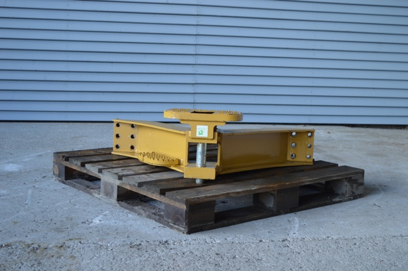 CATERPILLAR D5N Tow hook - Winch for Bulldozer: picture 3 CATERPILLAR D5N Tow hook - Winch for Bulldozer: picture 3