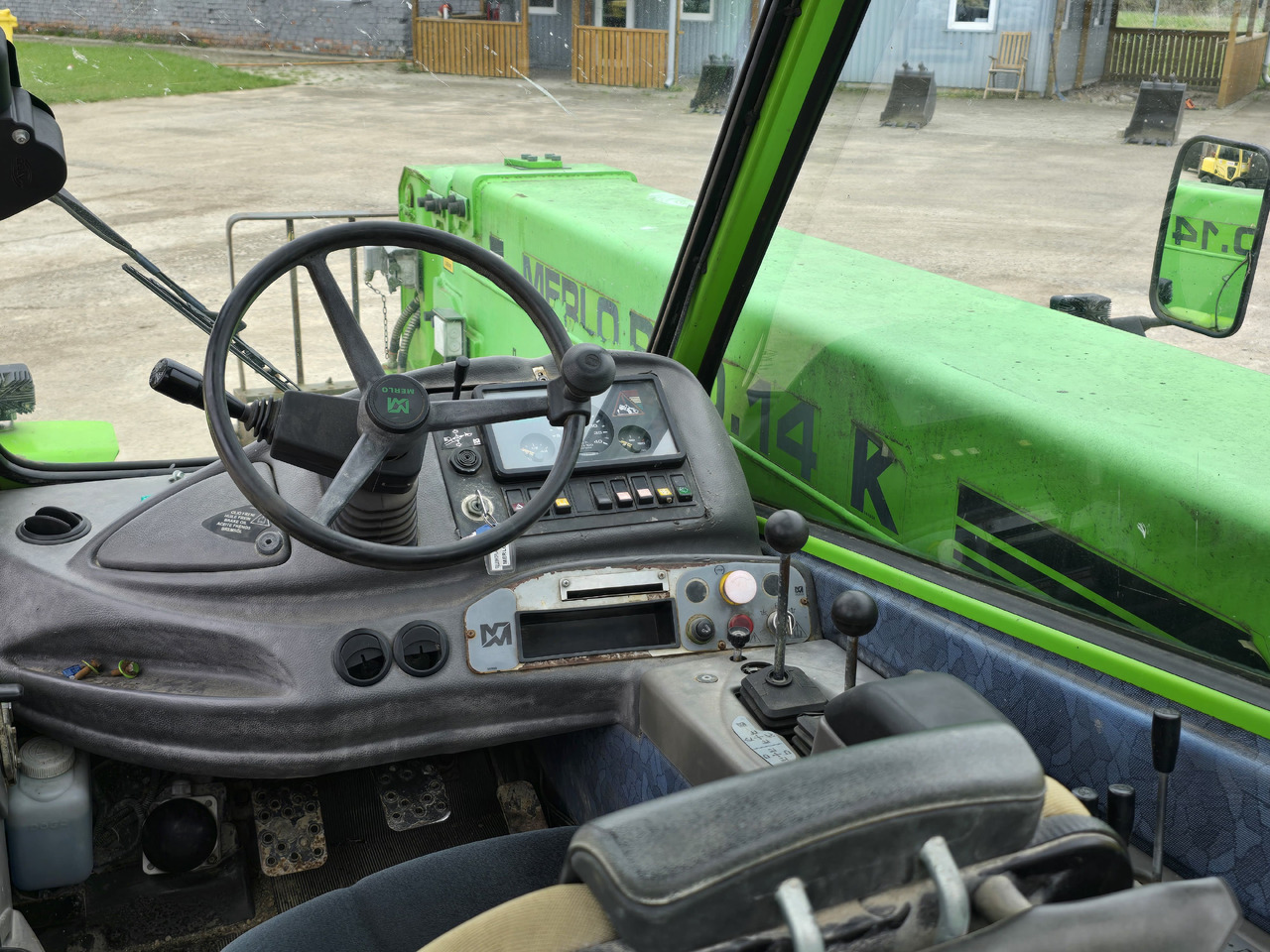 Telescopic wheel loader MERLO P40.14 K: picture 7