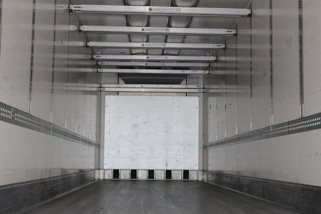 Chereau Thermo King A500 Doppelstock Blumen SAF Lift - Refrigerator semi-trailer: picture 3 Chereau Thermo King A500 Doppelstock Blumen SAF Lift - Refrigerator semi-trailer: picture 3