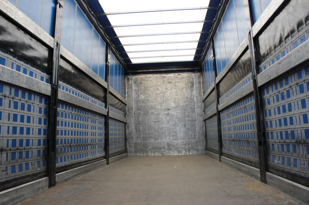 MAN TGX 26.460 Retarder Jumbo-Zug 120M3 Durchlade - Curtainsider truck: picture 4 MAN TGX 26.460 Retarder Jumbo-Zug 120M3 Durchlade - Curtainsider truck: picture 4