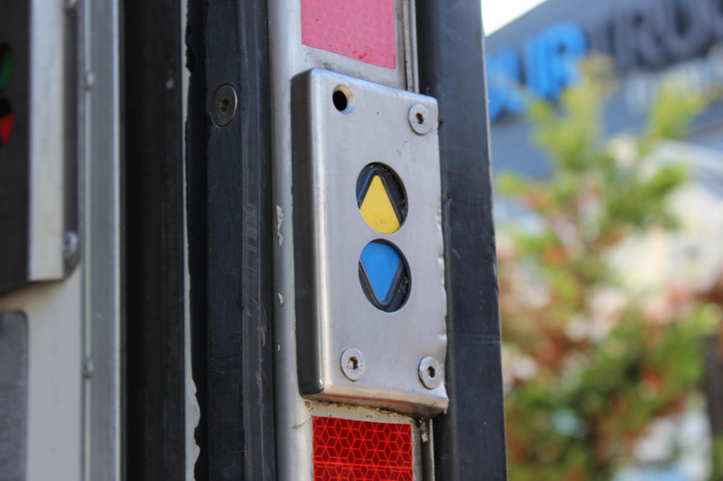 Mercedes-Benz Actros 2532 E5 CS 1150 Multi Bi-Temp LBW Rolltor - Refrigerator truck: picture 3 Mercedes-Benz Actros 2532 E5 CS 1150 Multi Bi-Temp LBW Rolltor - Refrigerator truck: picture 3