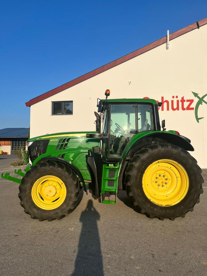 Farm tractor John Deere 6170M: picture 8