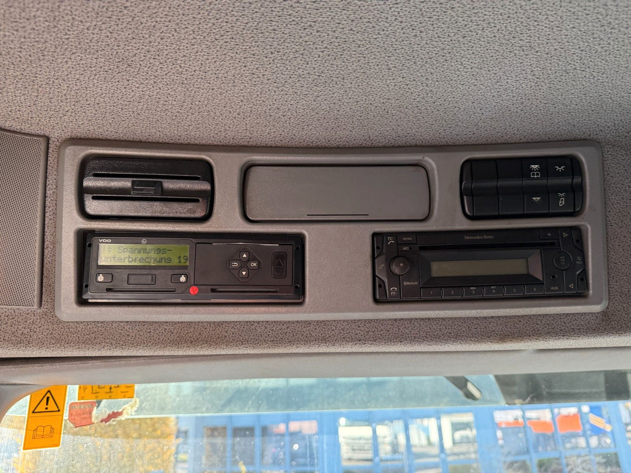 Cab chassis truck Mercedes-Benz Actros MP 3 2532 6x2 Euro 5: picture 22 Cab chassis truck Mercedes-Benz Actros MP 3 2532 6x2 Euro 5: picture 22