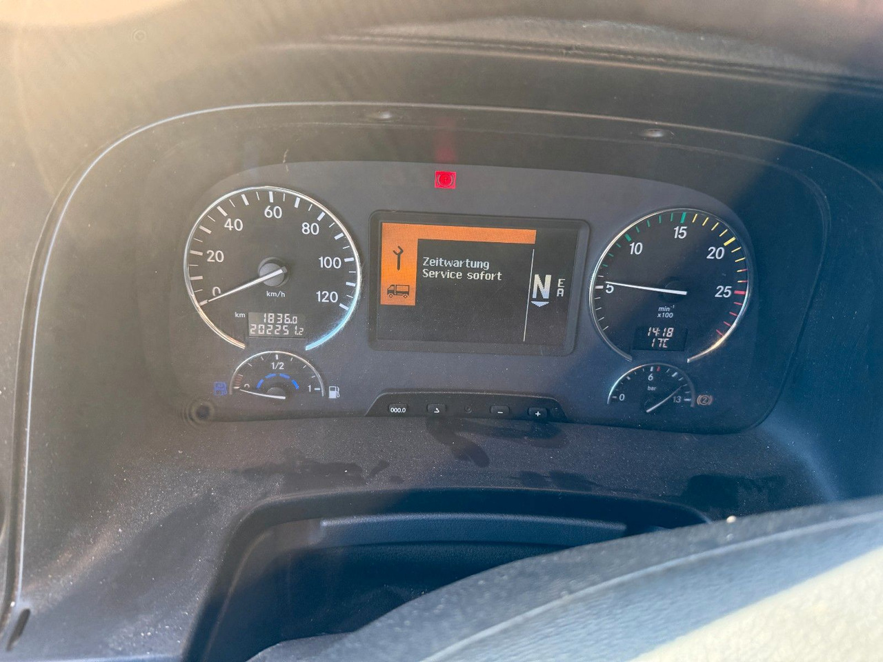 Cab chassis truck Mercedes-Benz Actros MP 3 2532 6x2 Euro 5: picture 23 Cab chassis truck Mercedes-Benz Actros MP 3 2532 6x2 Euro 5: picture 23