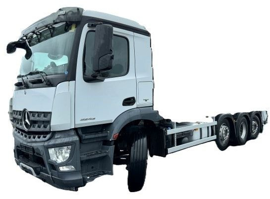 Mercedes-Benz Arocs 3243 8x2 Mercedes-Benz Arocs 3243 8x2 - Cab chassis truck: picture 1 Mercedes-Benz Arocs 3243 8x2 Mercedes-Benz Arocs 3243 8x2 - Cab chassis truck: picture 1