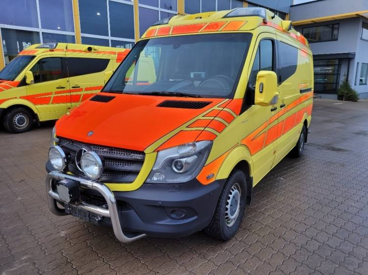 MERCEDES – BENZ SPRINTER 2.2D AMBULANCE (PROFILE) KLIMA 11.2014 EURO 5 - Ambulance: picture 2 MERCEDES – BENZ SPRINTER 2.2D AMBULANCE (PROFILE) KLIMA 11.2014 EURO 5 - Ambulance: picture 2