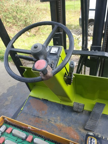 Clarke EM20 - Electric forklift: picture 3 Clarke EM20 - Electric forklift: picture 3