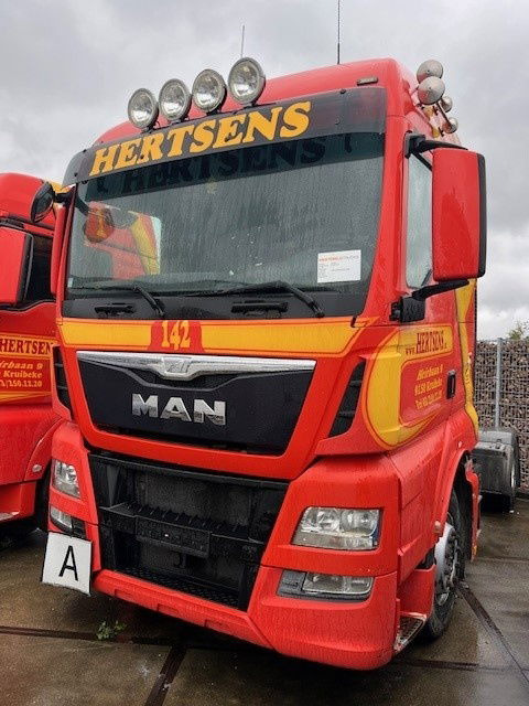 MAN TGX 18.440 .440 - Tractor unit: picture 1 MAN TGX 18.440 .440 - Tractor unit: picture 1