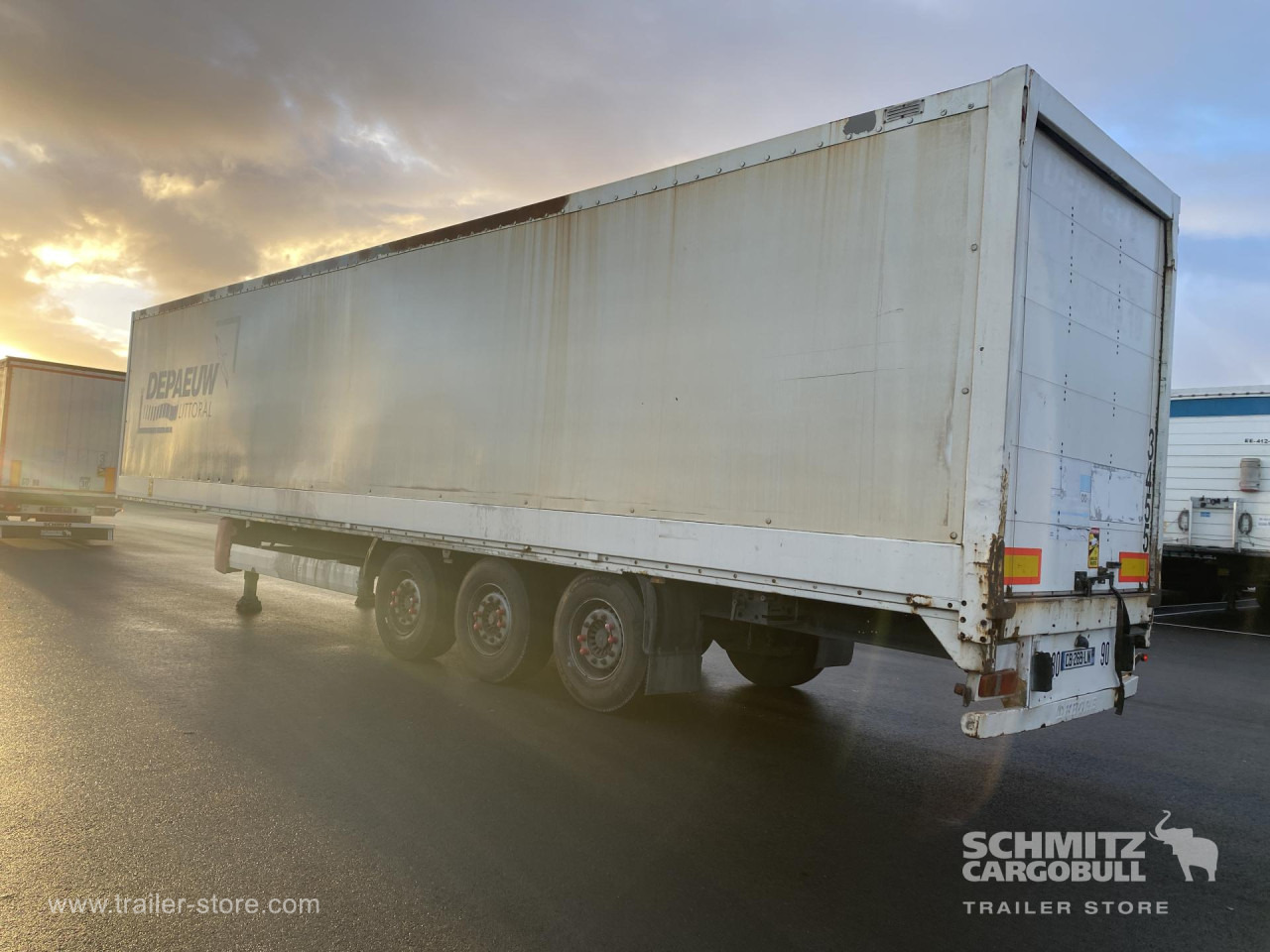 KRONE Dryfreight Standard - Closed box semi-trailer: picture 2 KRONE Dryfreight Standard - Closed box semi-trailer: picture 2