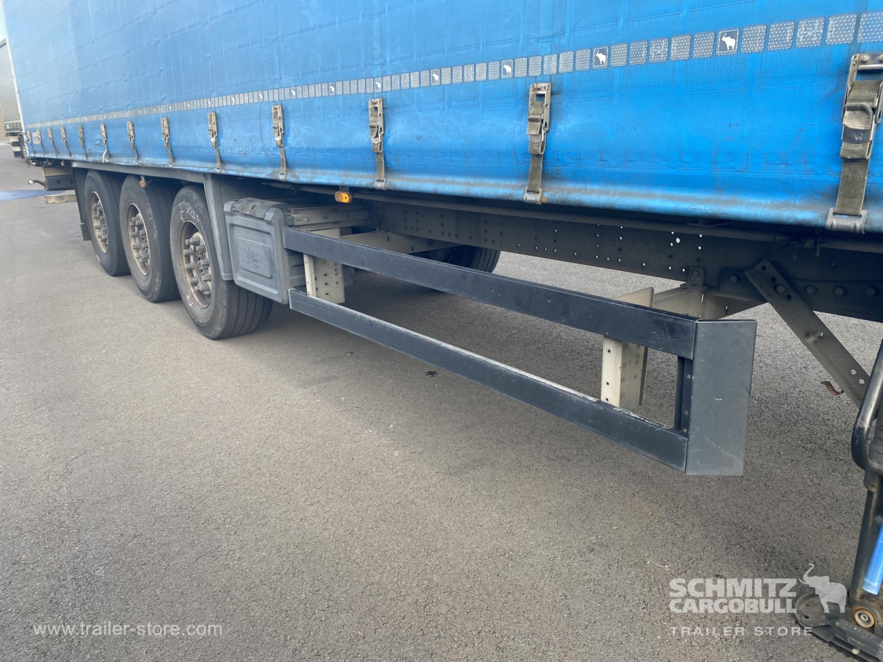 SCHMITZ Curtainsider Standard - Curtainsider semi-trailer: picture 5 SCHMITZ Curtainsider Standard - Curtainsider semi-trailer: picture 5