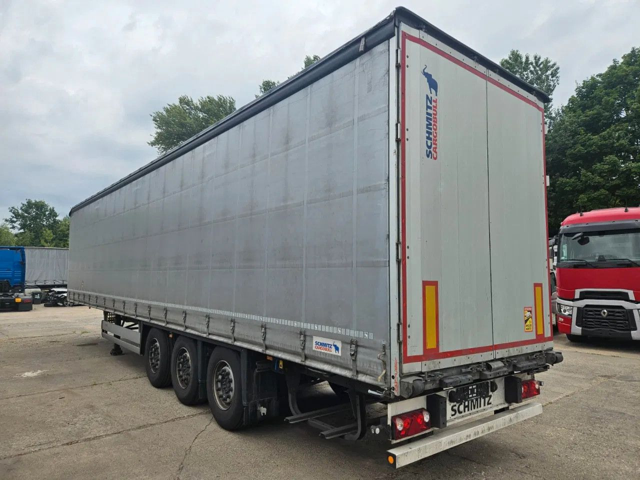 Schmitz Cargobull SCB S3T Standard 3 units! Lifting Axle A&C, XL C - Curtainsider semi-trailer: picture 3 Schmitz Cargobull SCB S3T Standard 3 units! Lifting Axle A&C, XL C - Curtainsider semi-trailer: picture 3