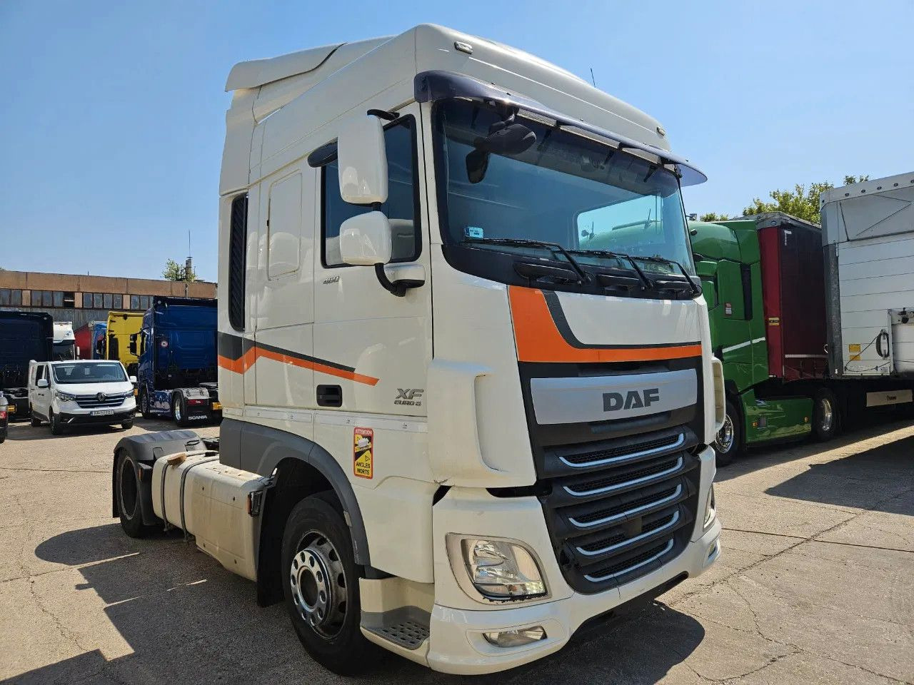 DAF XF 460 Space Cab Standklima 2 units - Tractor unit: picture 2 DAF XF 460 Space Cab Standklima 2 units - Tractor unit: picture 2