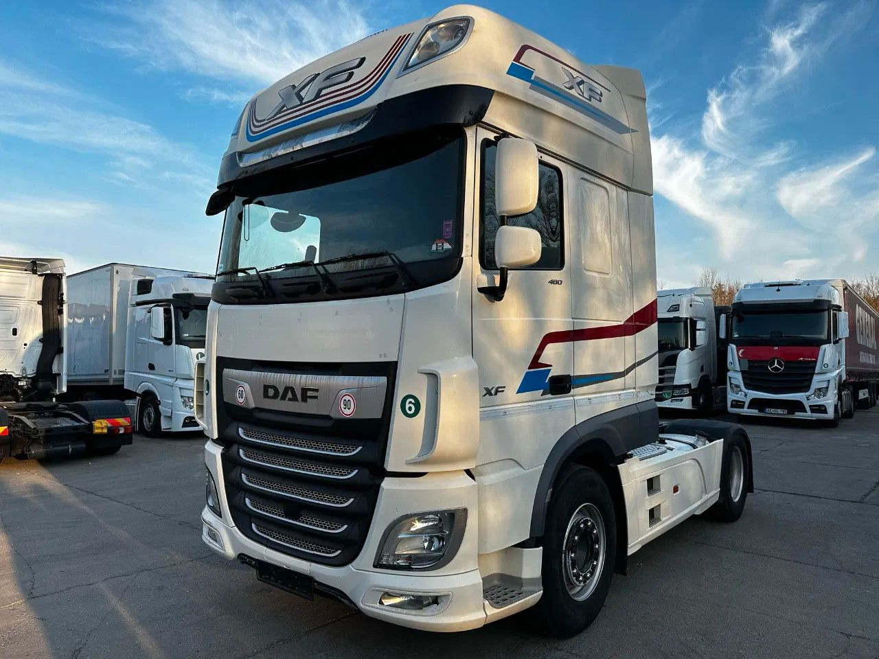 DAF XF 480 SSC Standard - Stand Klima - Frigo - HYVA - Tractor unit: picture 1 DAF XF 480 SSC Standard - Stand Klima - Frigo - HYVA - Tractor unit: picture 1