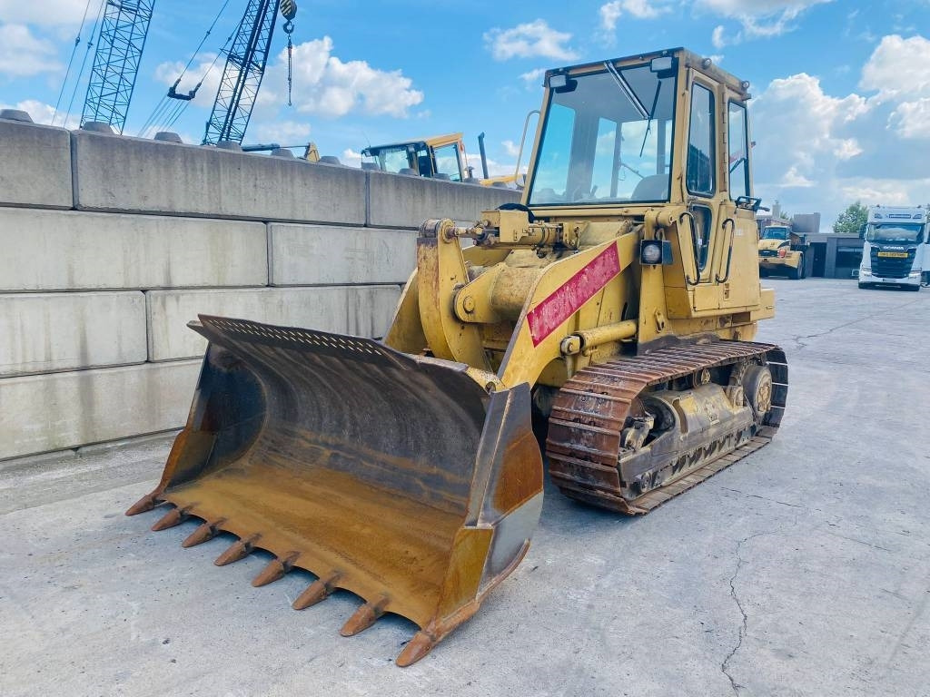 CAT 943 - Crawler loader: picture 3 CAT 943 - Crawler loader: picture 3