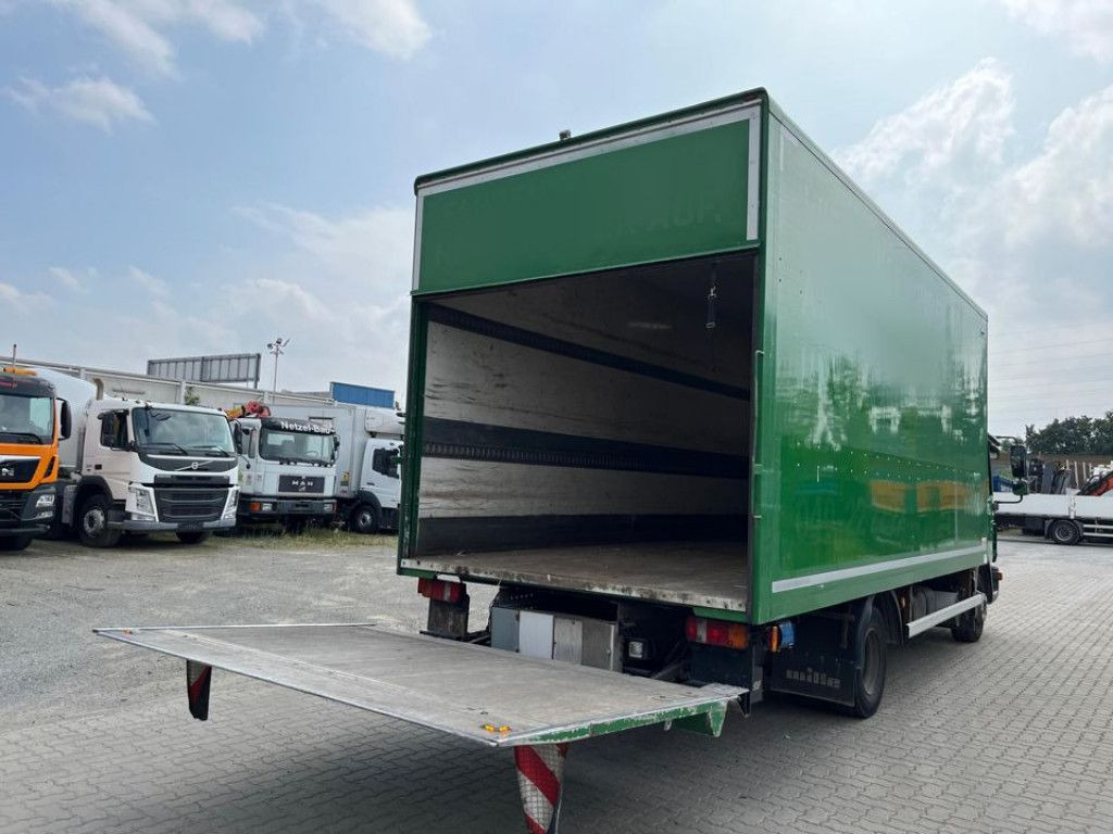 MAN TG-L 12.220 4x2 BL Standardkoffer LBW LBW 1.5 to - Box truck: picture 5 MAN TG-L 12.220 4x2 BL Standardkoffer LBW LBW 1.5 to - Box truck: picture 5
