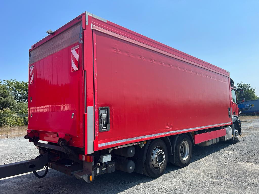 MERCEDES-BENZ Antos 2540 L 6x2 Pritsche LBW Coca Cola, 8,2m Getränke - Curtainsider truck: picture 4 MERCEDES-BENZ Antos 2540 L 6x2 Pritsche LBW Coca Cola, 8,2m Getränke - Curtainsider truck: picture 4