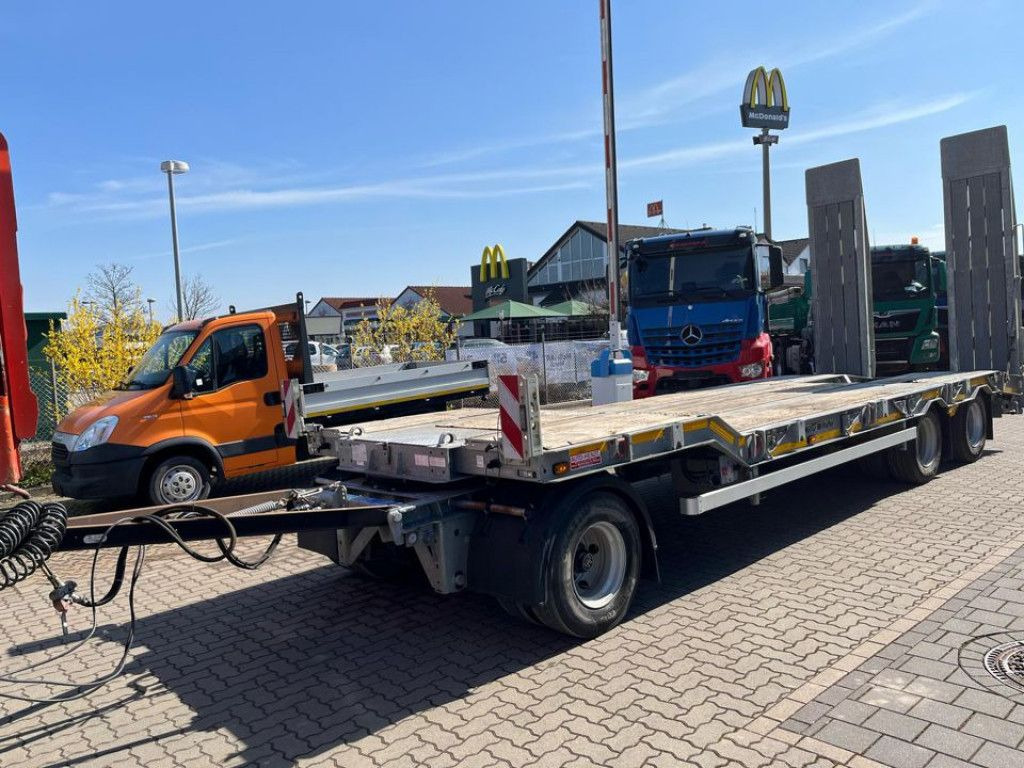 Müller-Mitteltal Tiefladeanhänger T 3 Profi 30,0 Tiefladeranhänge - Low loader trailer: picture 3 Müller-Mitteltal Tiefladeanhänger T 3 Profi 30,0 Tiefladeranhänge - Low loader trailer: picture 3