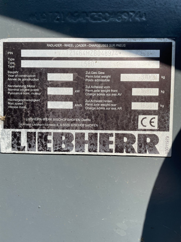 Wheel loader LIEBHERR L580 X POWER: picture 9