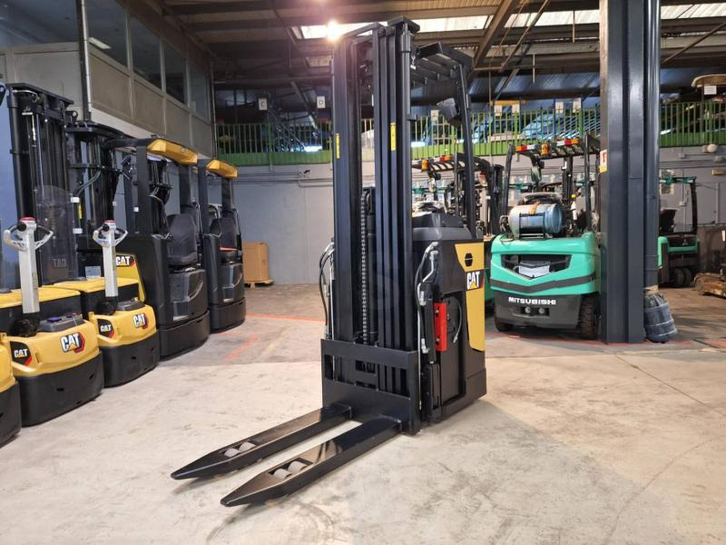 Caterpillar NSR16N2 - Stacker: picture 3 Caterpillar NSR16N2 - Stacker: picture 3