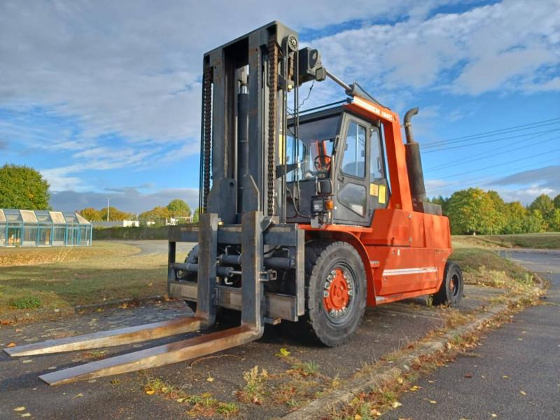 Mora M180C - Diesel forklift: picture 3 Mora M180C - Diesel forklift: picture 3