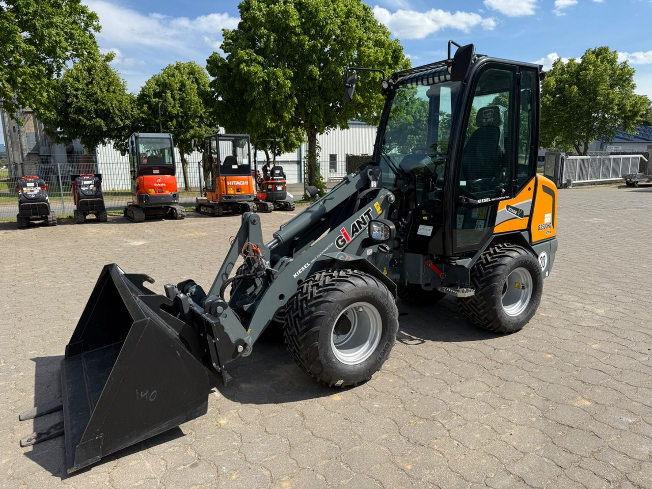 Giant G2500 HD X-TRA, Bj 20, SW, Schaufel, Gabel - Wheel loader: picture 1 Giant G2500 HD X-TRA, Bj 20, SW, Schaufel, Gabel - Wheel loader: picture 1
