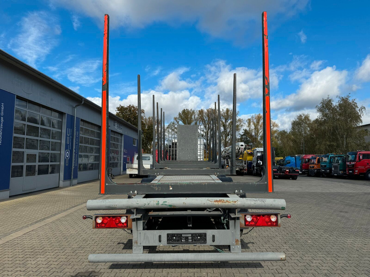 BLUMHARDT SAL.40.24 Holztransporter 3 Achse - Log semi-trailer: picture 4 BLUMHARDT SAL.40.24 Holztransporter 3 Achse - Log semi-trailer: picture 4