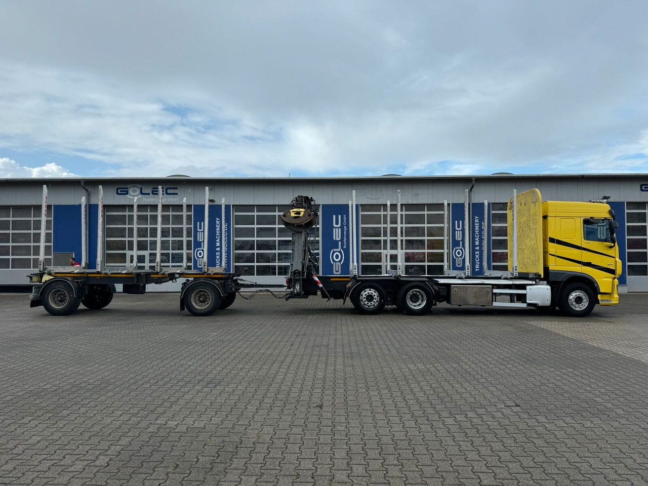 DAF XF 530 6x2 Holztransport Kran PENZ 15Z9.50 *Anh. - Log truck, Crane truck: picture 5 DAF XF 530 6x2 Holztransport Kran PENZ 15Z9.50 *Anh. - Log truck, Crane truck: picture 5