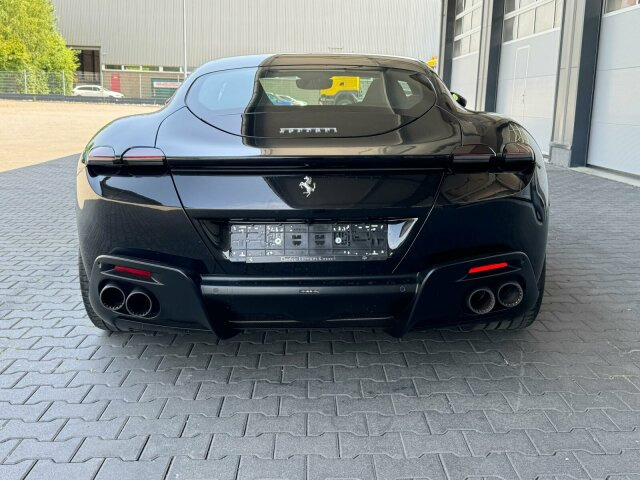 Coupe Ferrari Roma Coupe Schwarz: picture 9