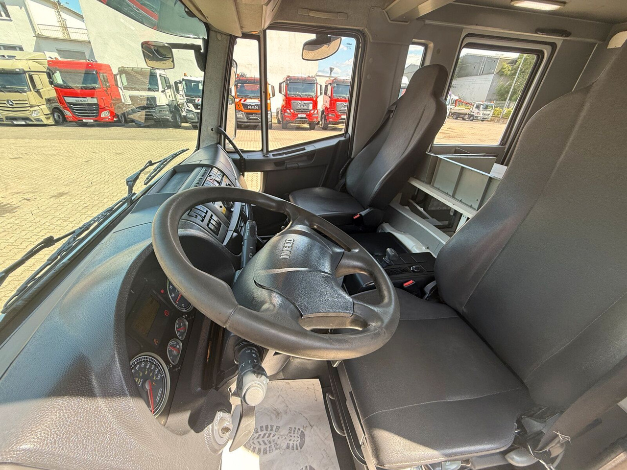 Tipper, Crane truck Iveco ML180E 4x2 DOKA Euro 5 Kipper Kran PK16001K-B: picture 8