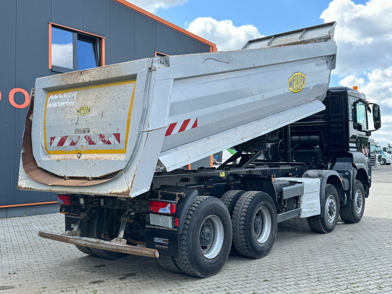 MAN TGS 35.460 8x6 BB Muldenkipper Meiller - Tipper: picture 5 MAN TGS 35.460 8x6 BB Muldenkipper Meiller - Tipper: picture 5