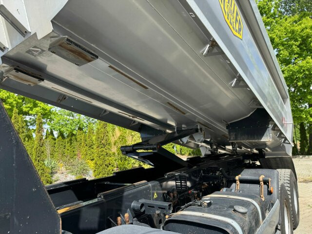MAN TGS 35.460 8x6 BB Muldenkipper Meiller - Tipper: picture 5 MAN TGS 35.460 8x6 BB Muldenkipper Meiller - Tipper: picture 5