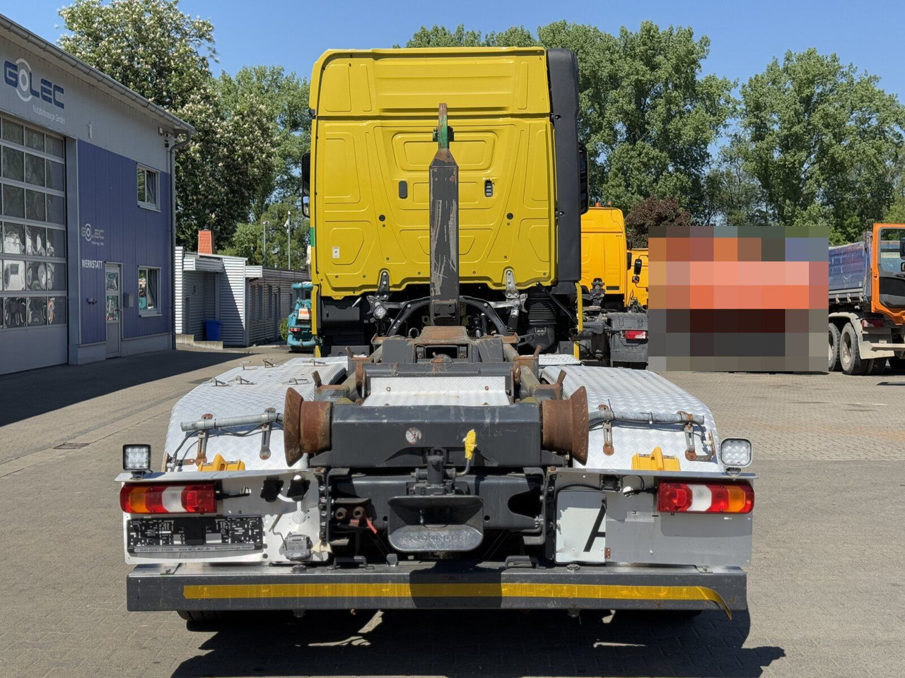 Mercedes-Benz ACTROS 2558 6x2 Abrollkipper *Lenkachse Retarder - Hook lift truck: picture 4 Mercedes-Benz ACTROS 2558 6x2 Abrollkipper *Lenkachse Retarder - Hook lift truck: picture 4