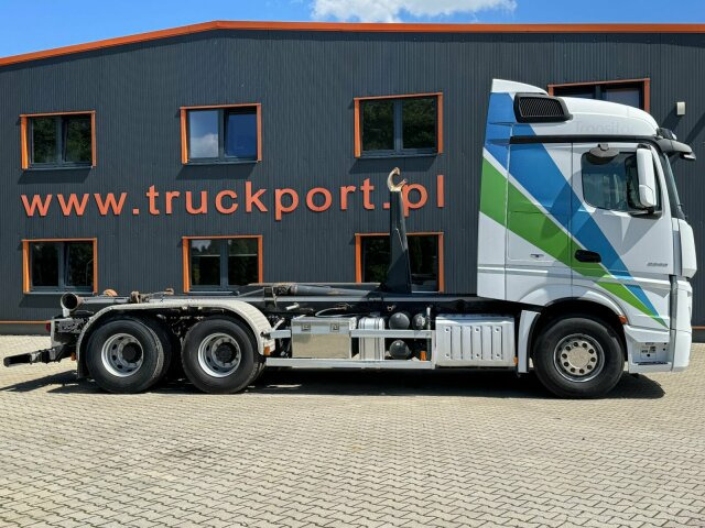 Leasing of Mercedes-Benz ACTROS 2658 6x2 Abrollkipper MEILLER RK 26.67K Mercedes-Benz ACTROS 2658 6x2 Abrollkipper MEILLER RK 26.67K: picture 10 Leasing of Mercedes-Benz ACTROS 2658 6x2 Abrollkipper MEILLER RK 26.67K Mercedes-Benz ACTROS 2658 6x2 Abrollkipper MEILLER RK 26.67K: picture 10