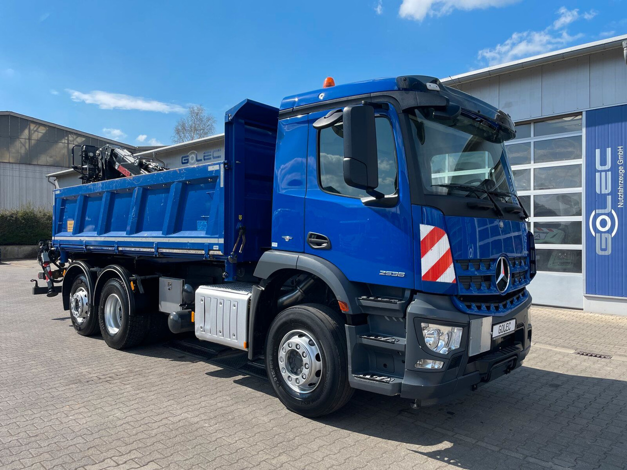 Mercedes-Benz AROCS 2536 6x2*4 Kipper Kran HIAB - Tipper, Crane truck: picture 1 Mercedes-Benz AROCS 2536 6x2*4 Kipper Kran HIAB - Tipper, Crane truck: picture 1